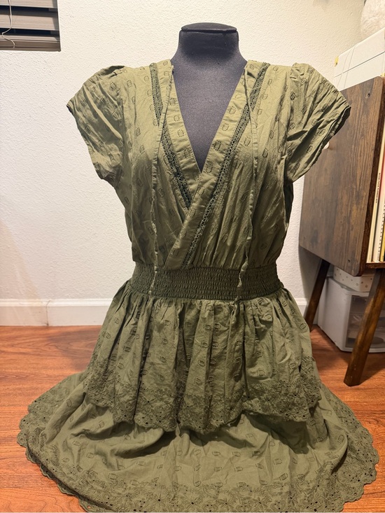 American Eagle Outfitters Dresses & Skirts - American Eagle Outfitters Olive Green Eyelet Wrap Midi Dress
